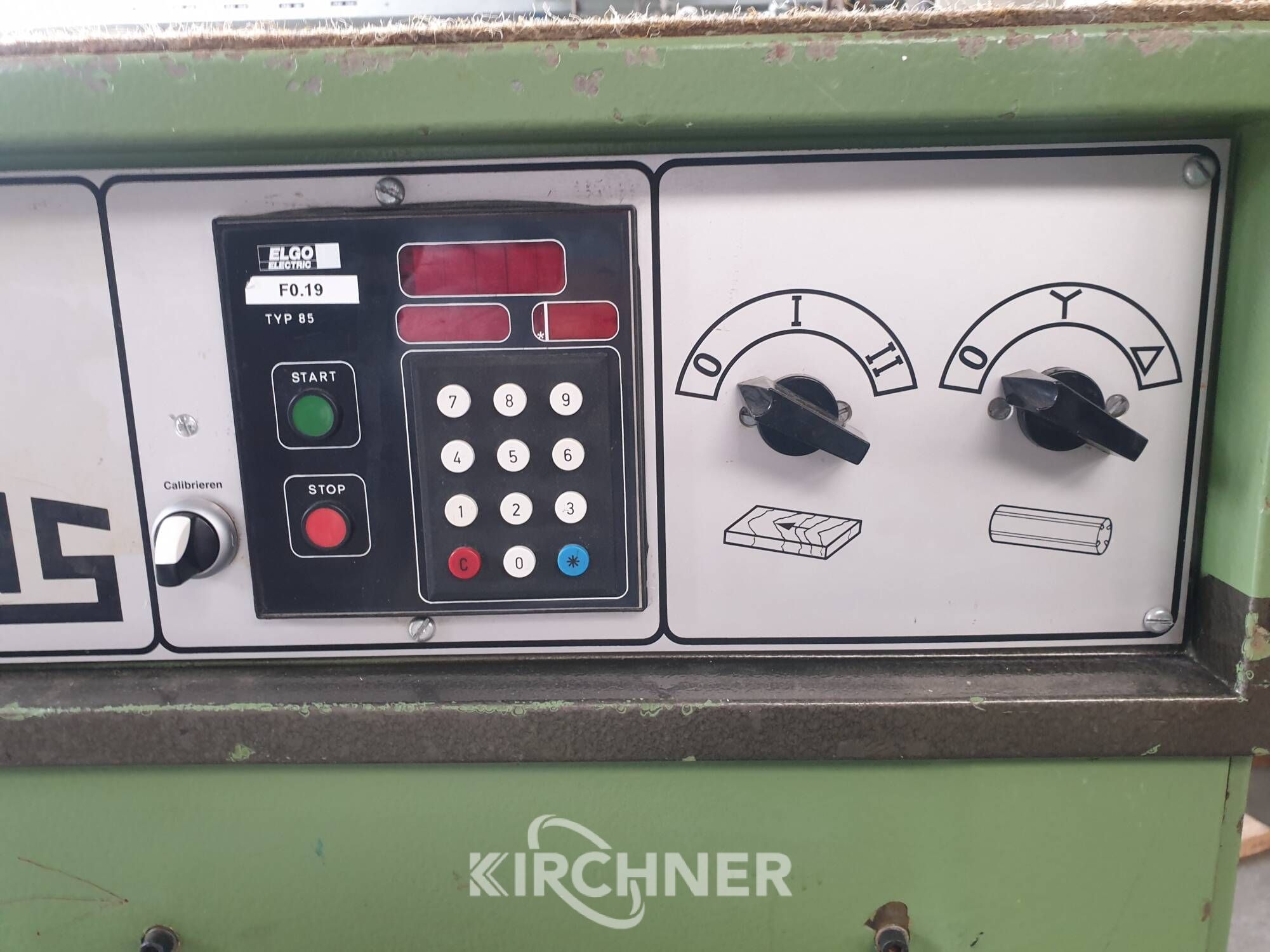Dickenhobelmaschine