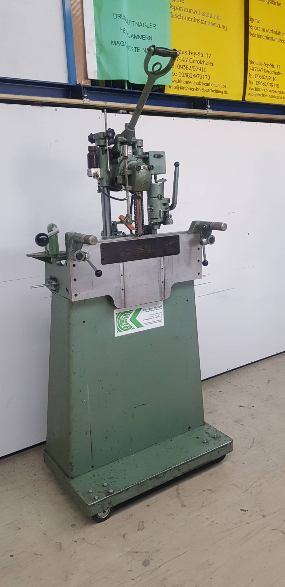 Chain cutter