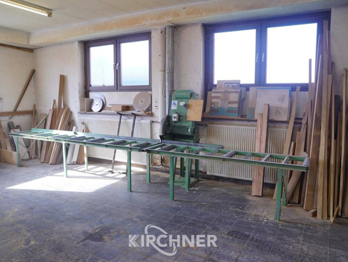 Pendulum saw