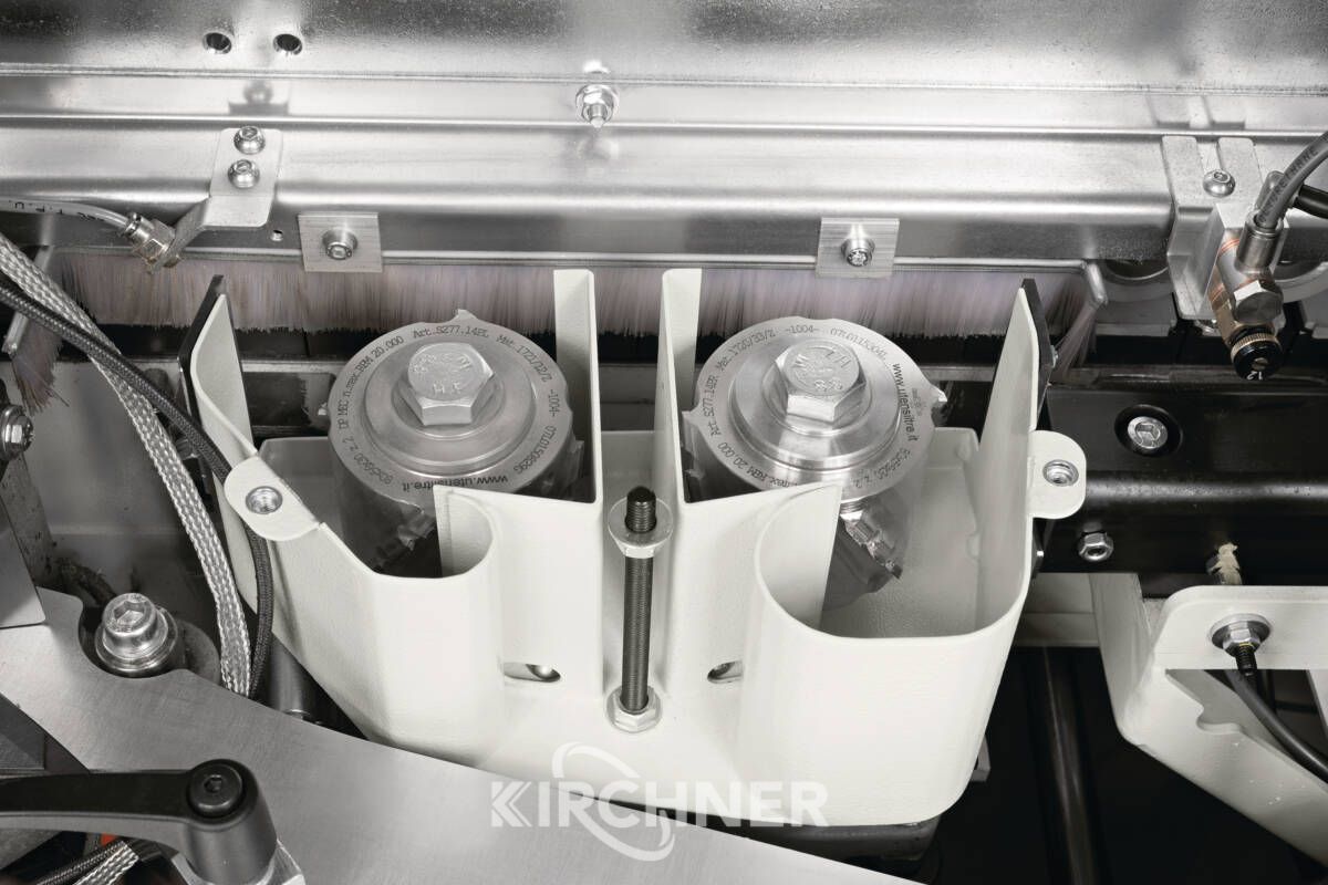 Kantenanleimmaschine