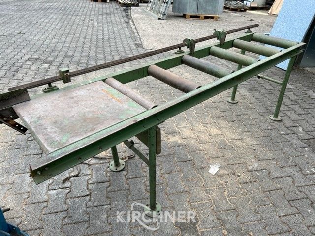 Roller conveyor