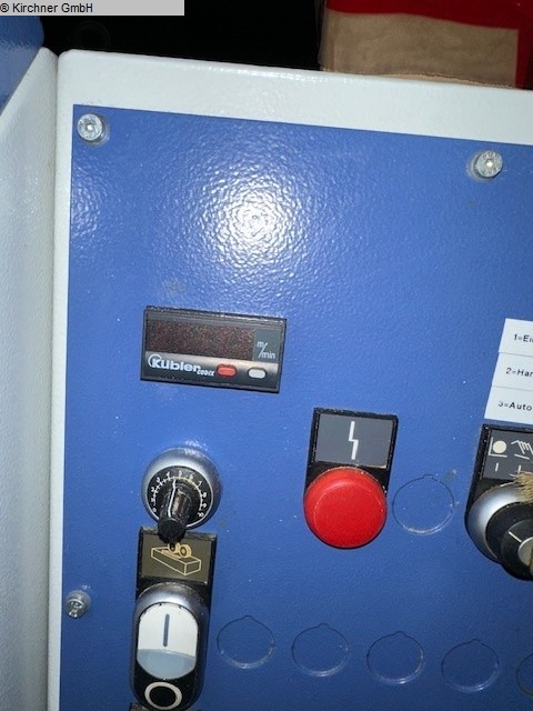 Planing and moulding machine