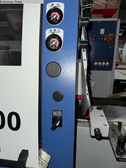 Planing and moulding machine