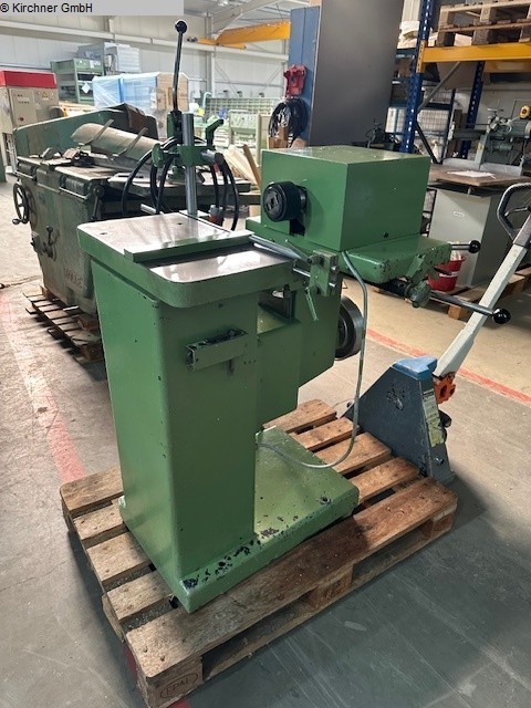 Langloch- und Dübelbohrmaschine