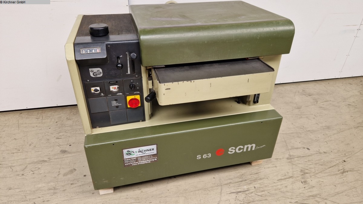 Dickenhobelmaschine
