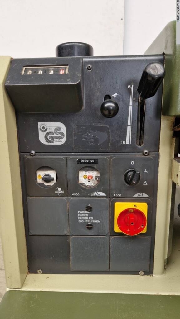 Dickenhobelmaschine