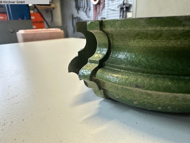 Profile cutter