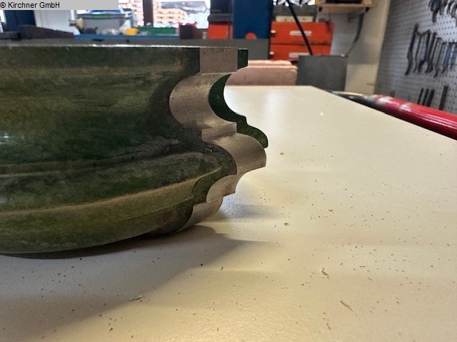 Profile cutter