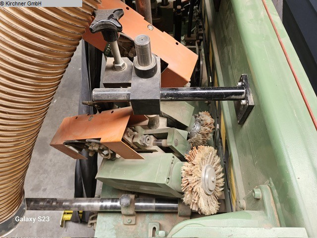 Kantenanleimmaschine