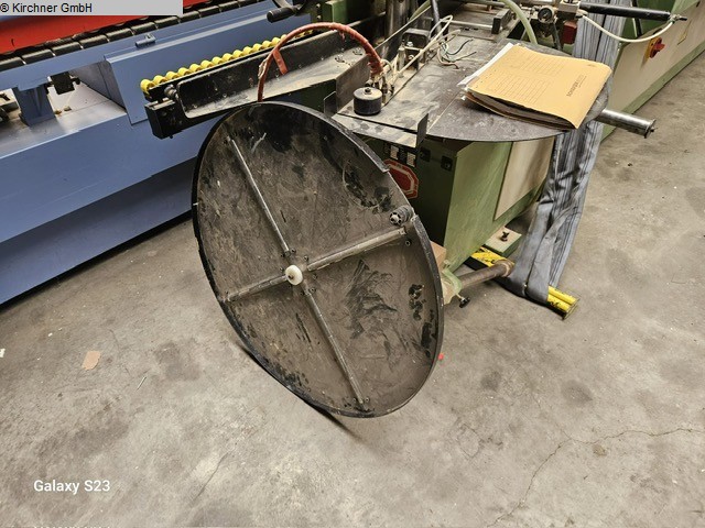 Kantenanleimmaschine