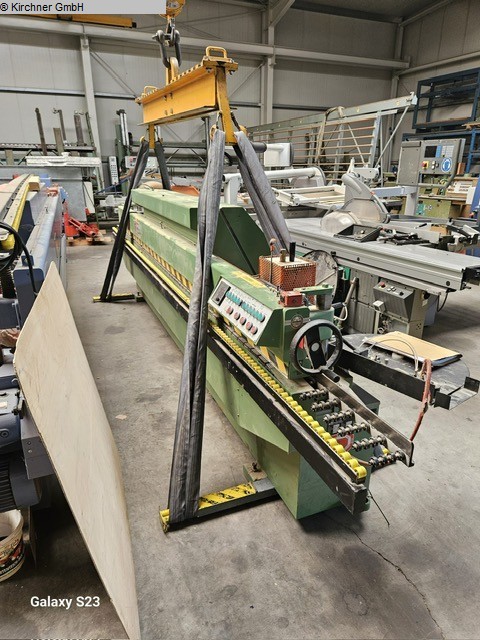 Kantenanleimmaschine